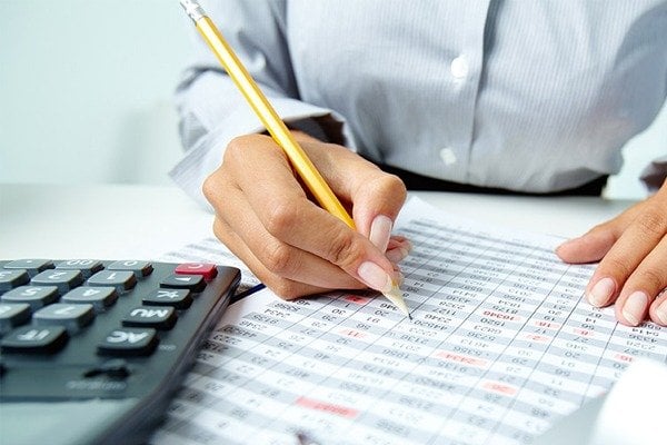 Tips for Making Payroll Less Time Consuming and More Efficient