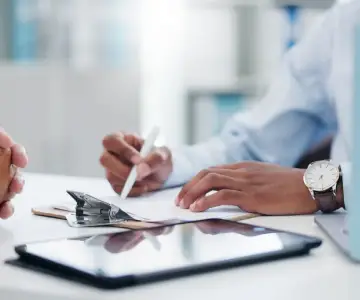 How to Choose the Most Suitable Tax Advisor for Investing in Dubai Real Estate