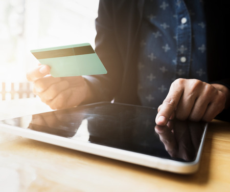 Types of local bank accounts in UAE