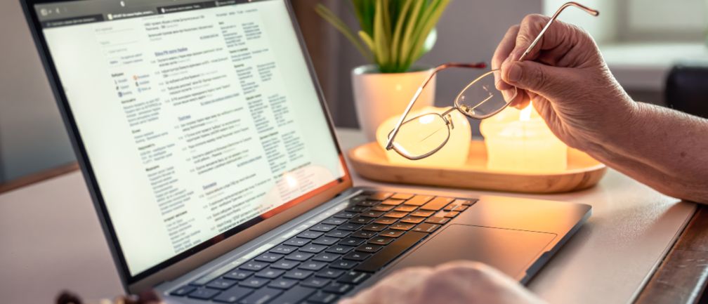الحقول الإلزامية في الفاتورة الإلكترونية وعلاقتها بقانون ضريبة القيمة المضافة في دولة الإمارات