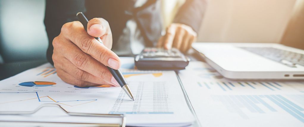 لم تسجل لضريبة الشركات حتى الآن؟ مسار التسجيل وتقديم الإقرار الأول للاستفادة من الإعفاء