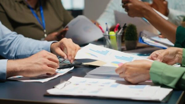 UAE Top-Up Tax: Ministerial Decision No. 96 of 2026 Updates OECD Guidance for Multinational Enterprises